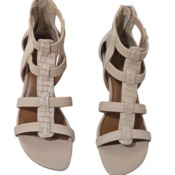 NWT Donald J. Pliner Leather Caged Strap Sandal w 2" heel. 8M SAND - Picture 1 of 13